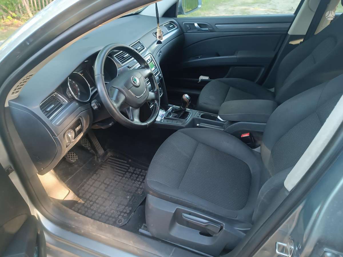 Skoda Superb, 2.0 l., Универсал
