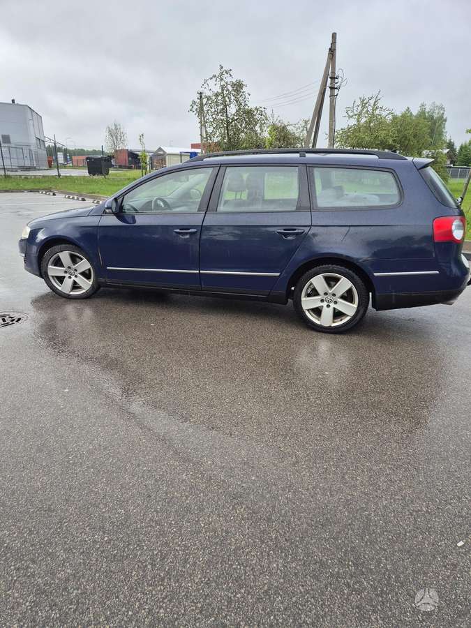 Volkswagen Passat - 3