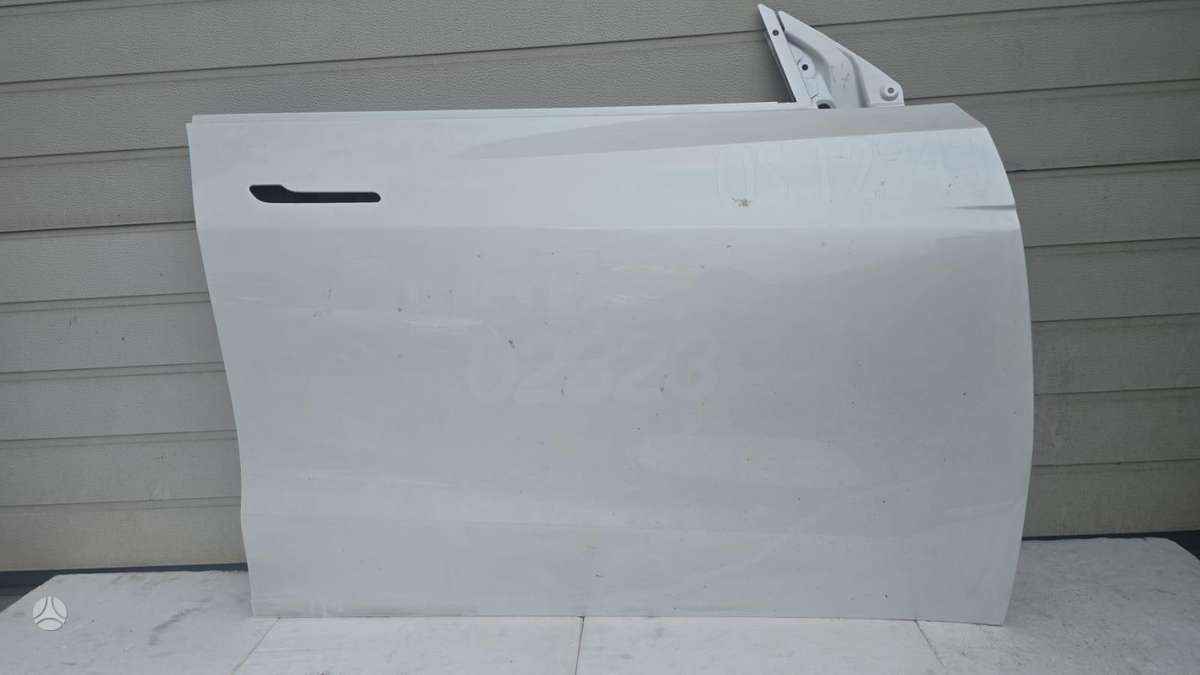 Tesla Model Y, 1582617-00-B, детали кузова