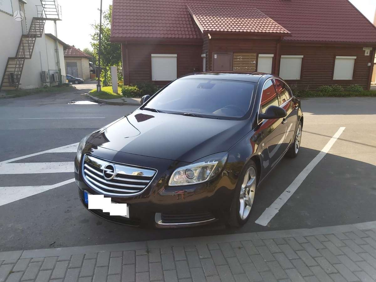Opel Insignia, 2.0 l., Хэтчбек