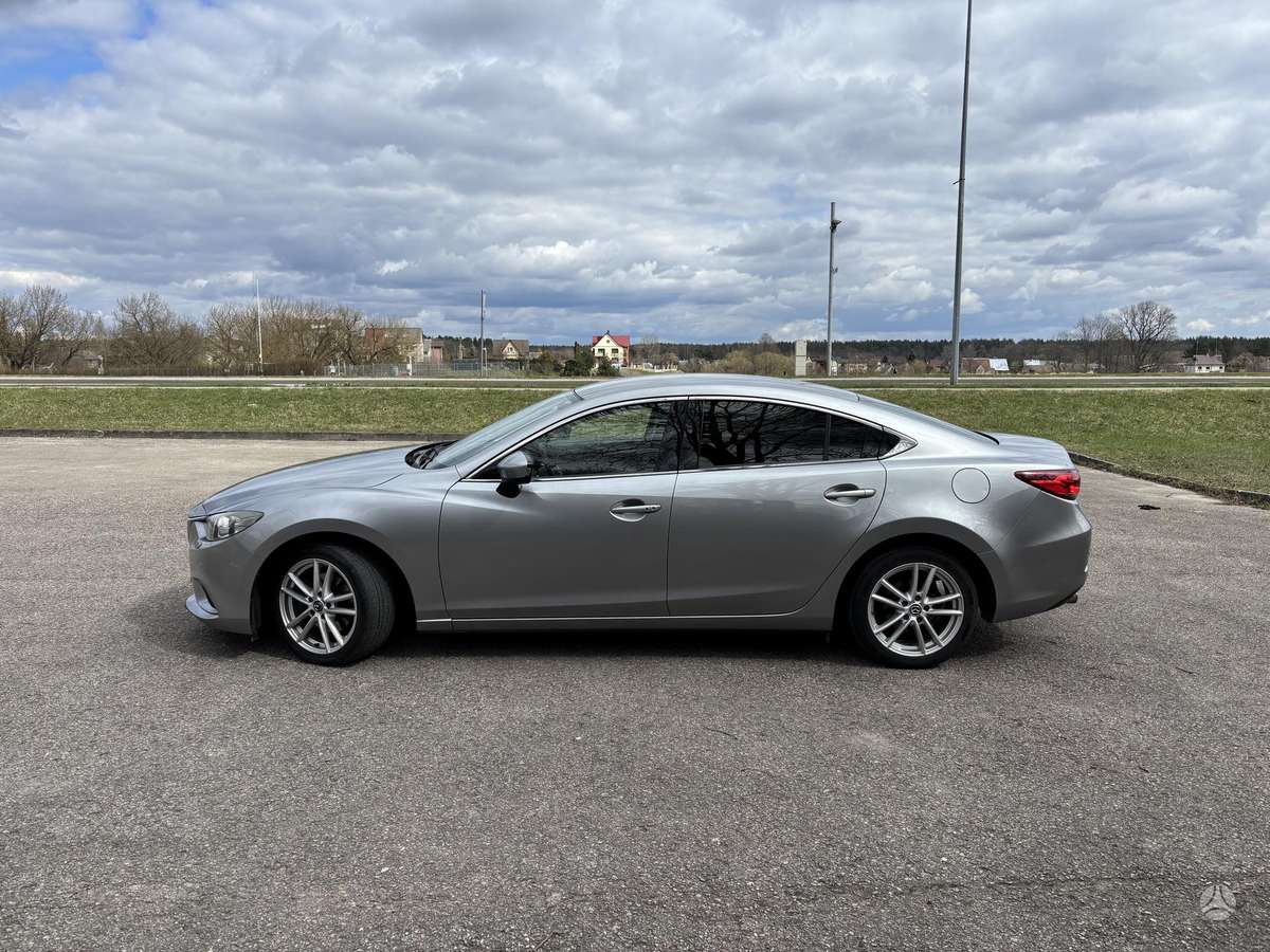 Mazda 6, 2.2 l., Седан