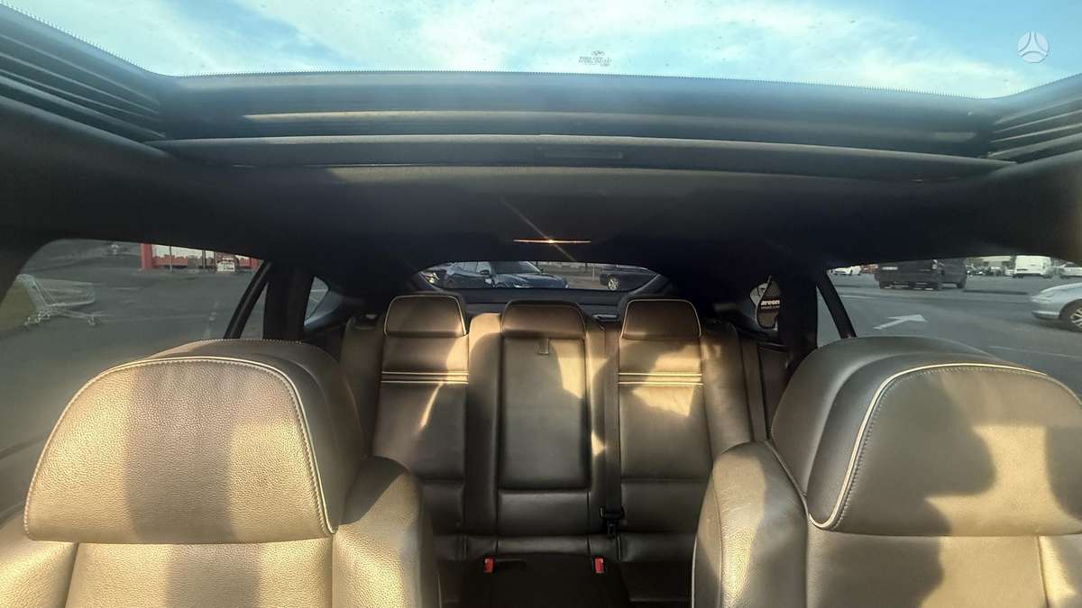 BMW X6, 4.4 l., off-road / crossover
