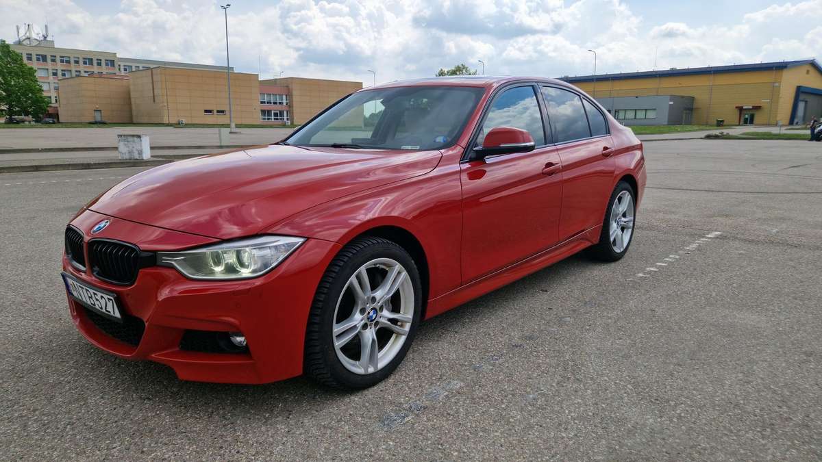 BMW 335, 3.0 l., Седан