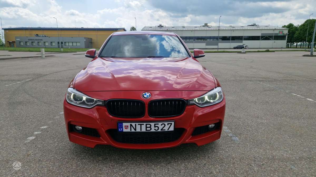 BMW 335, 3.0 l., Седан