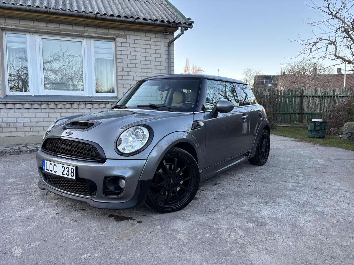 Mini Cooper S, 1.6 l., coupe