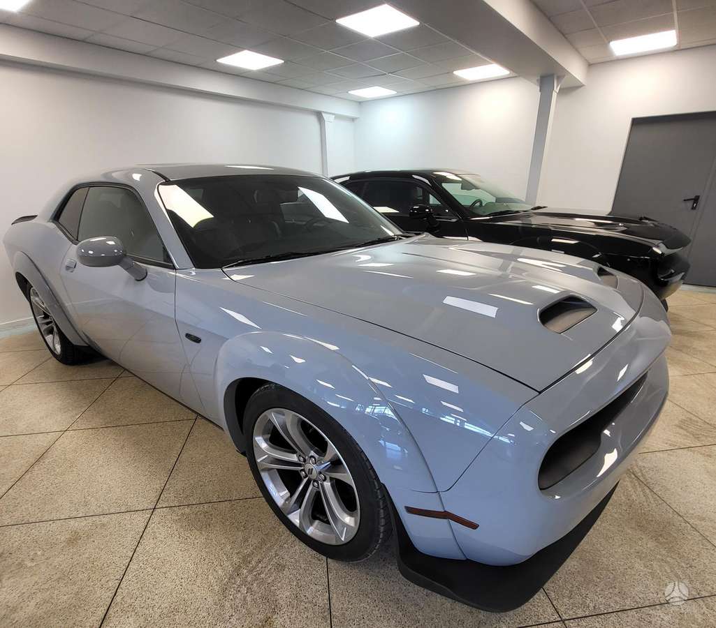 Dodge Challenger, 5.7 l., coupe
