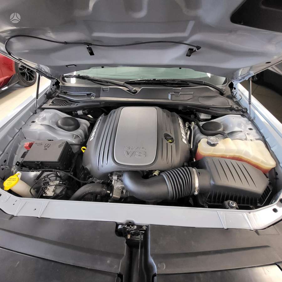 Dodge Challenger, 5.7 l., coupe