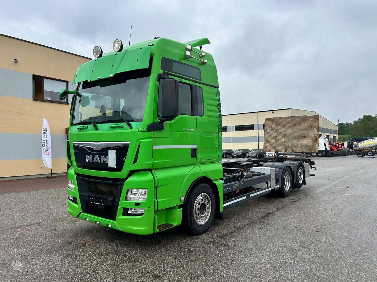MAN TGX26.480, container trucks