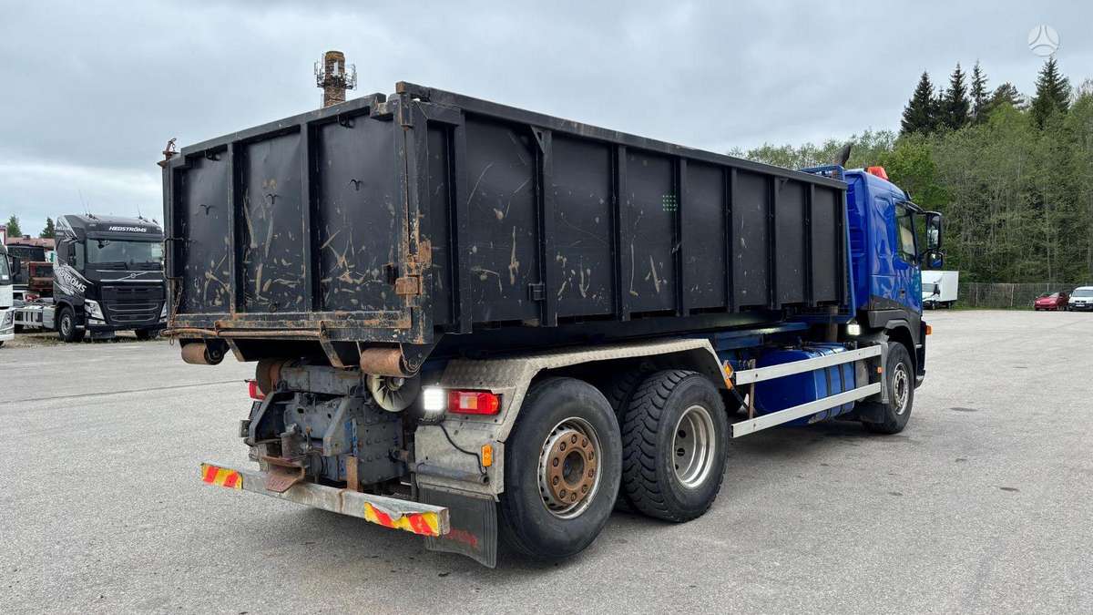 Volvo FM12, hooklift trucks