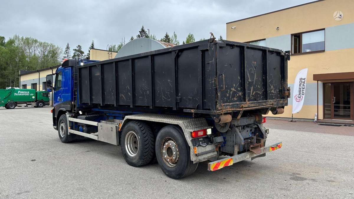 Volvo FM12, hooklift trucks