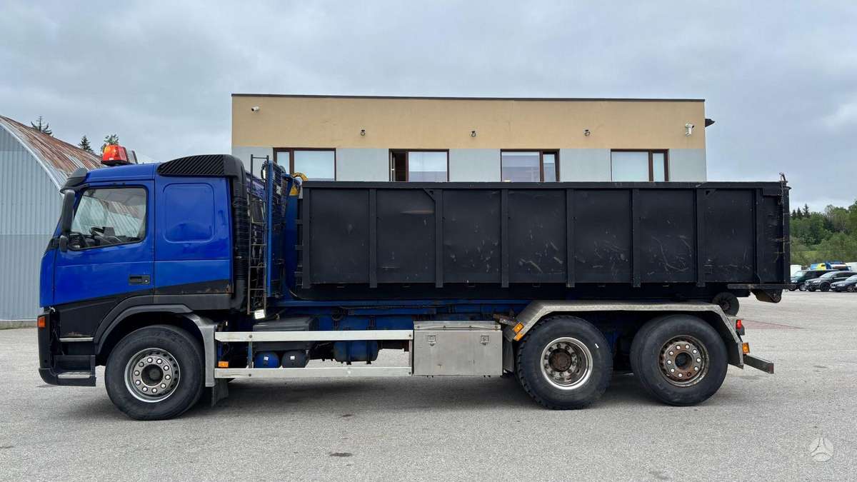 Volvo FM12, hooklift trucks