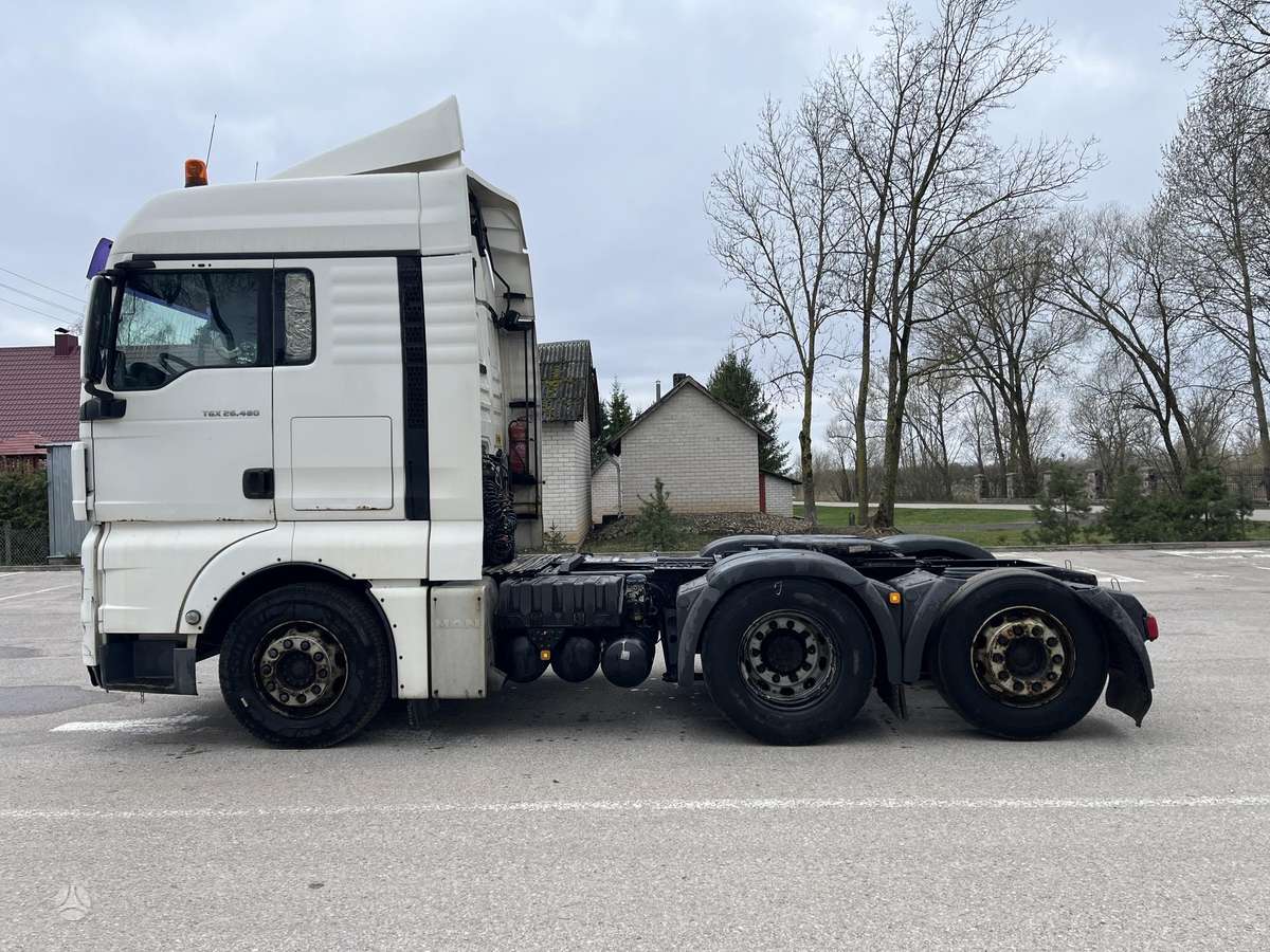 MAN TGX, 2 спальных места