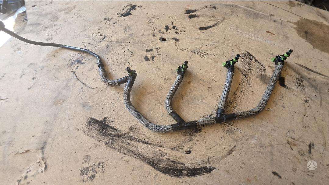 Ford Kuga, 9674984080