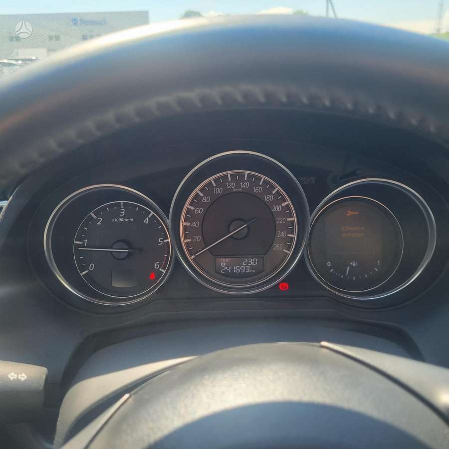 Mazda 6, 2.2 l., Седан