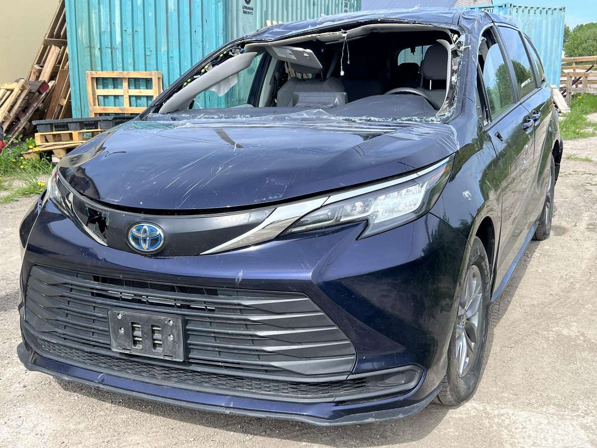 Toyota Sienna по частям. Usa dalimis
