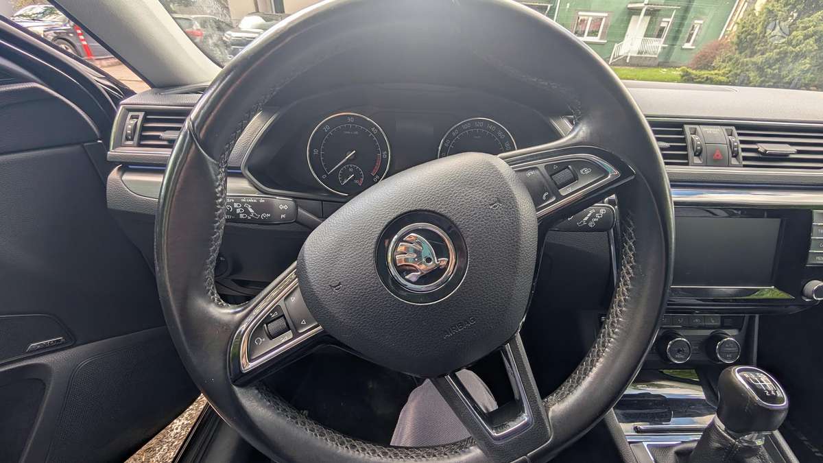 Skoda Superb, 2.0 l., Универсал