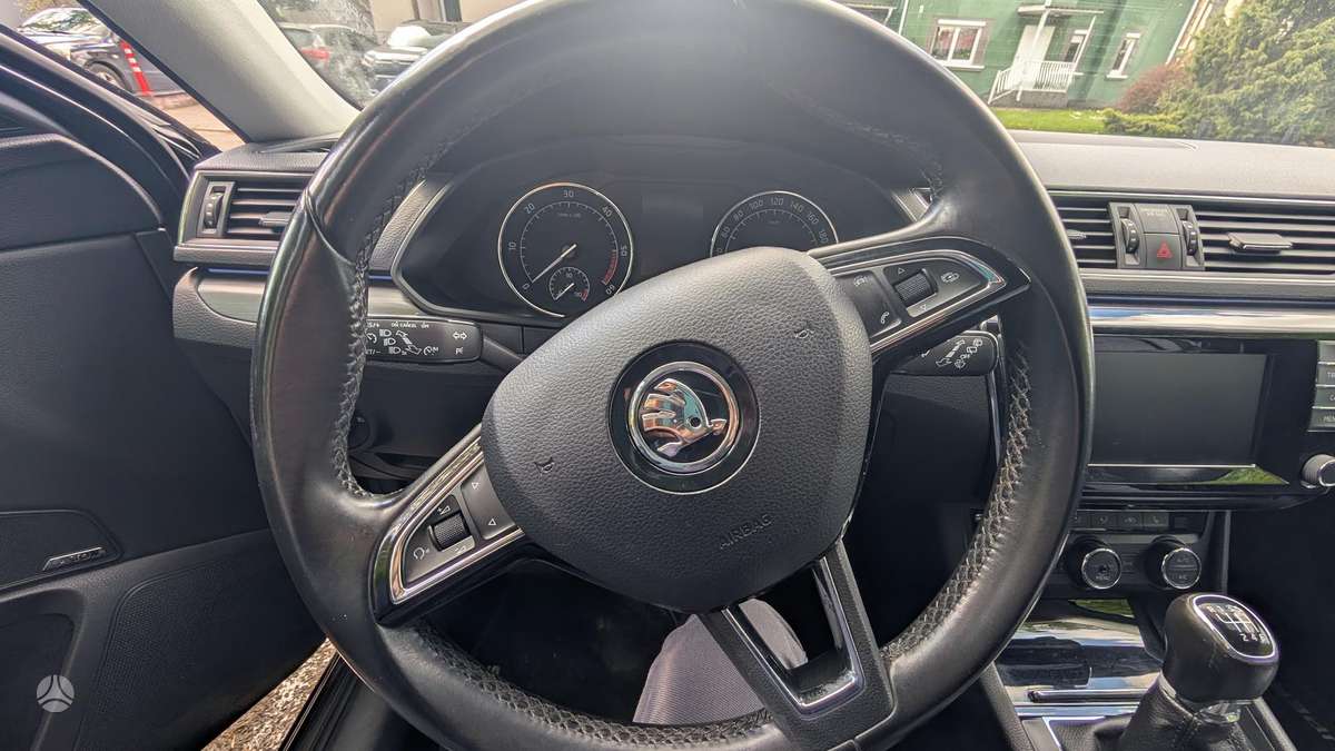 Skoda Superb, 2.0 l., universalas