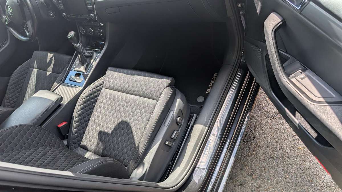 Skoda Superb, 2.0 l., Универсал