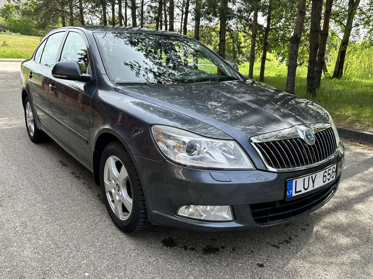 Škoda Octavia - 2