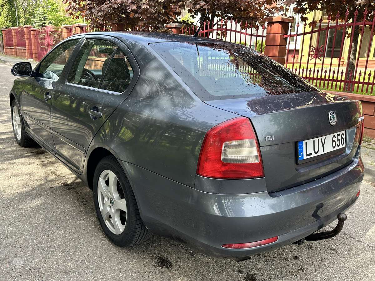 Škoda Octavia - 3
