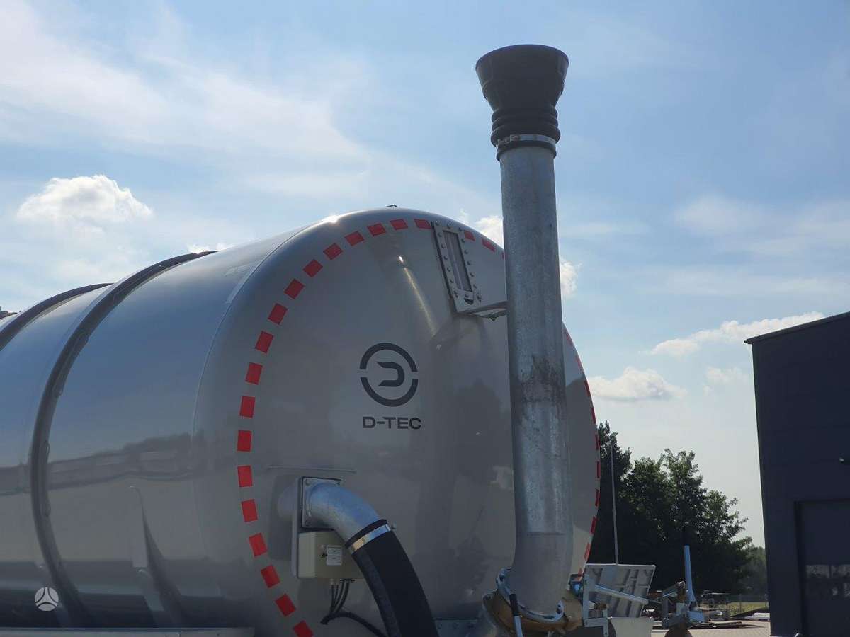D-TEC Tank SV2011 Quickliner, cisternas