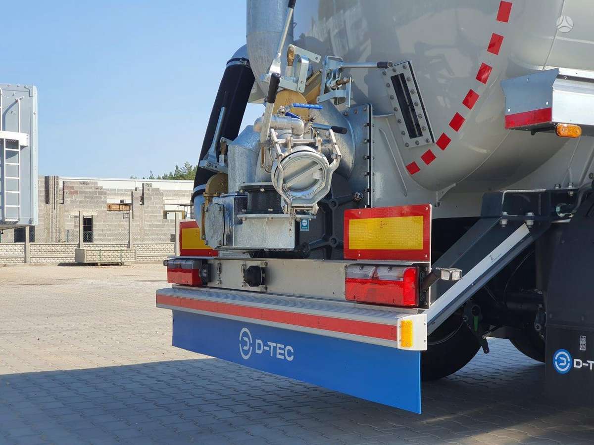 D-TEC Tank SV2011 Quickliner, cisterninės
