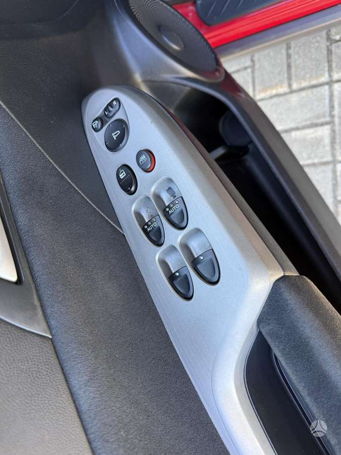 Honda Civic, 1.3 l., hatchback