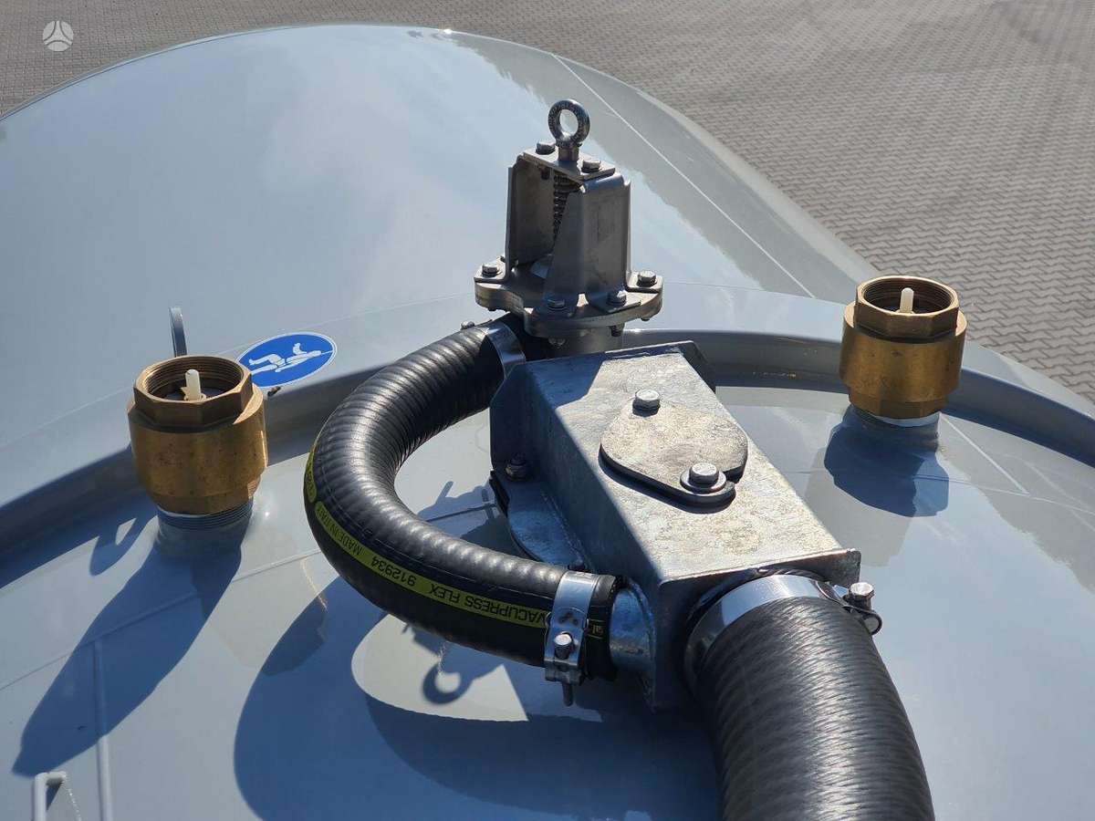 D-TEC Tank SV2011 Quickliner, cisternas