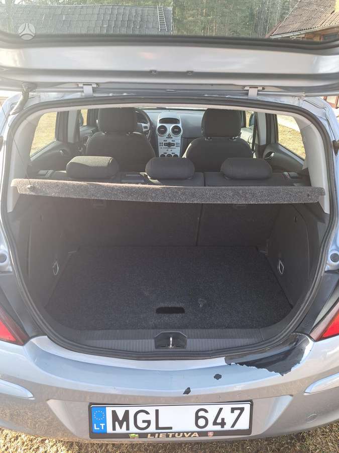 Opel Corsa, 1.3 l., hatchback