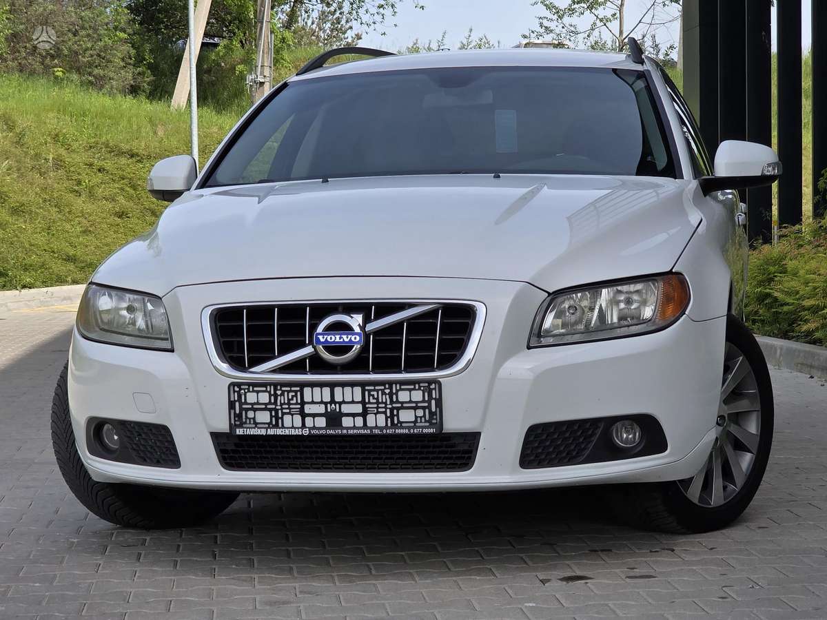 Volvo V70, 2.4 l., Универсал