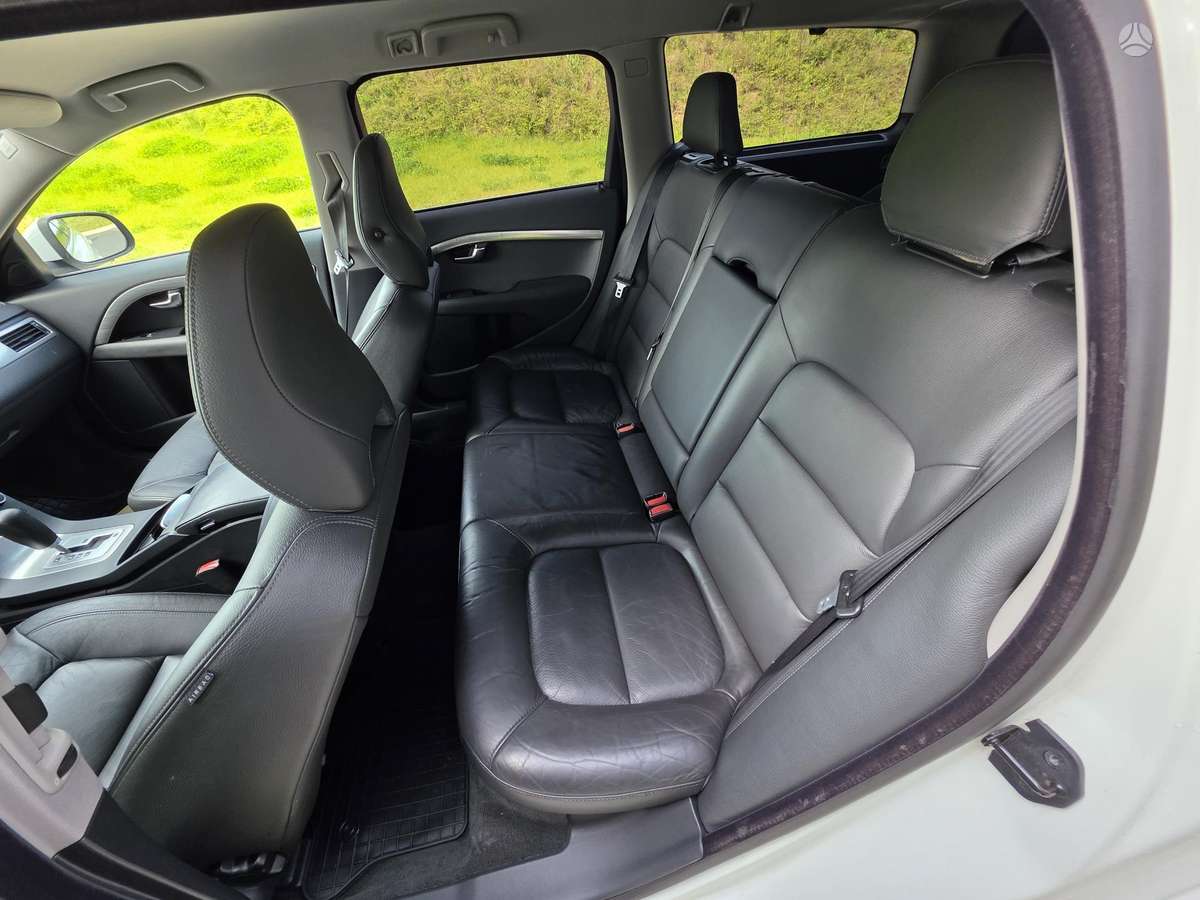 Volvo V70, 2.4 l., Универсал