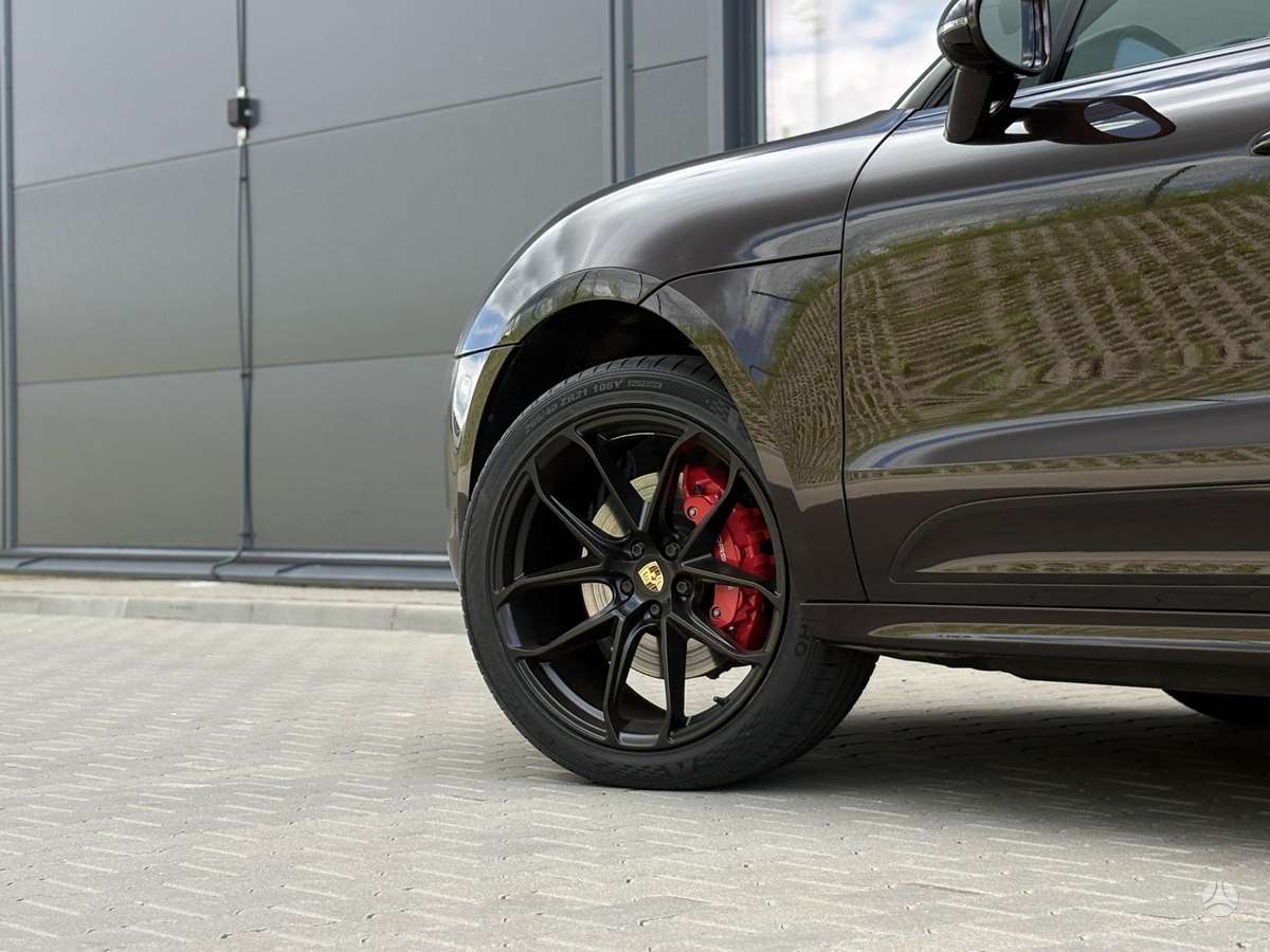 Porsche Macan - 9