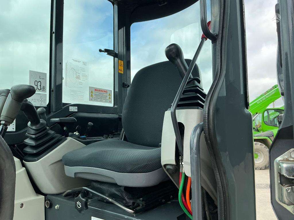 Kobelco SK 30 SR-6E, mini ekskavatoriai