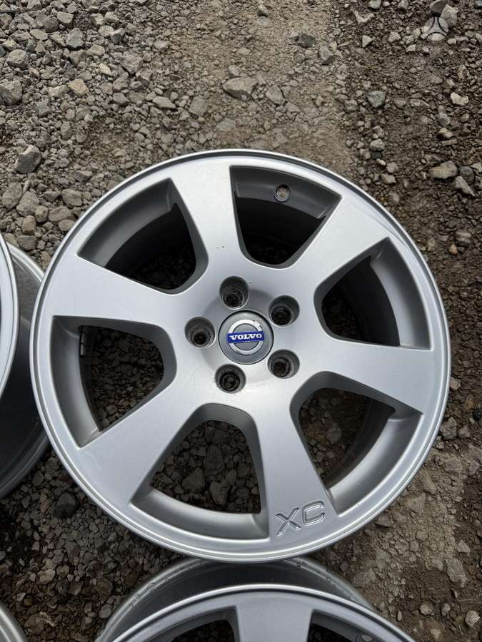 Volvo, light alloy, R17