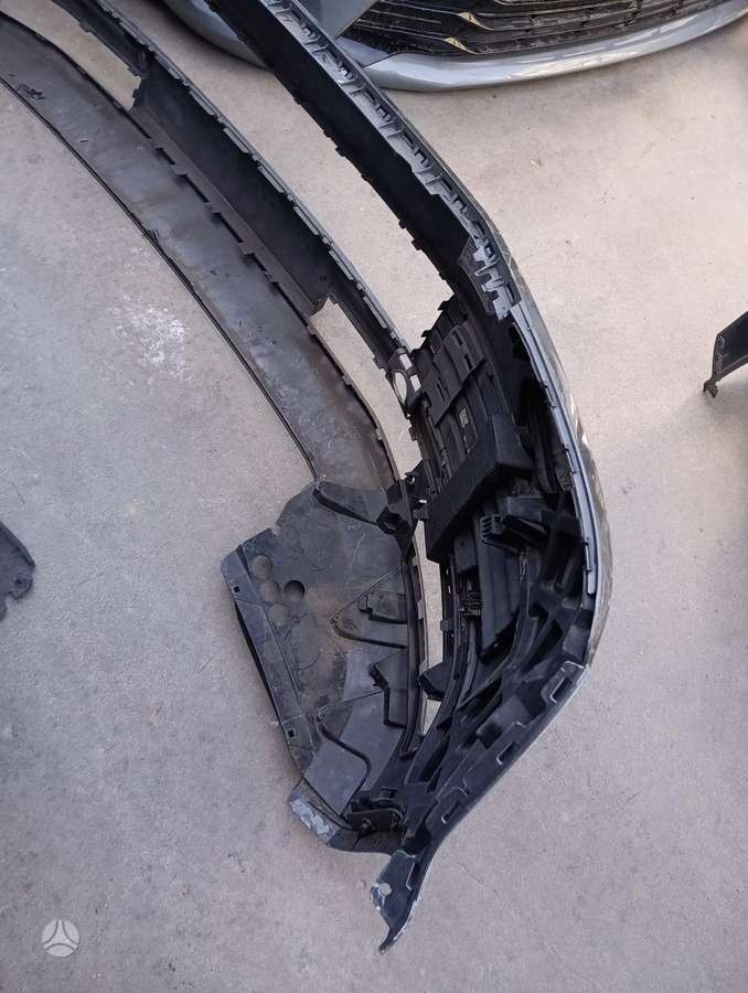 Volkswagen Transporter детали кузова
