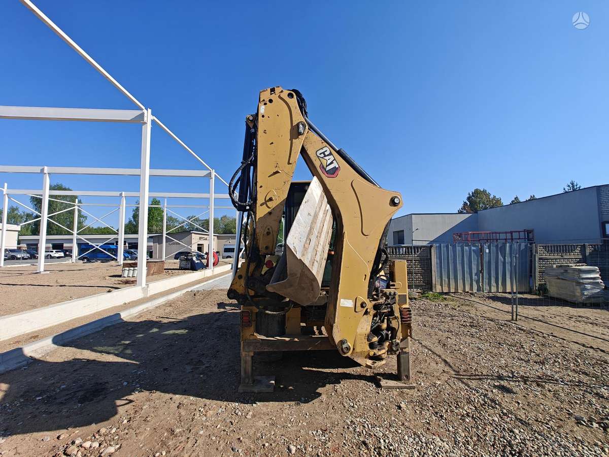 Caterpillar 428, экскаваторные погрузчики