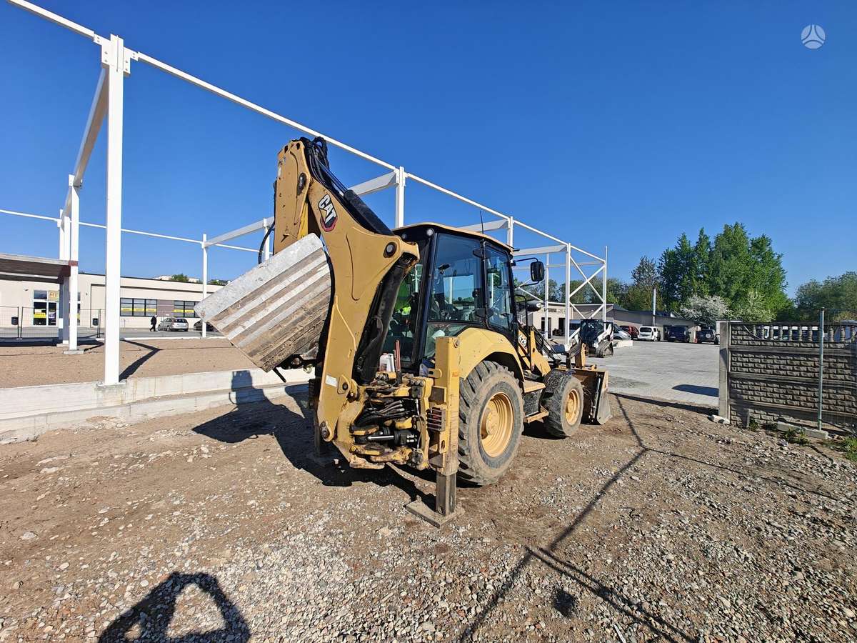 Caterpillar 428, экскаваторные погрузчики