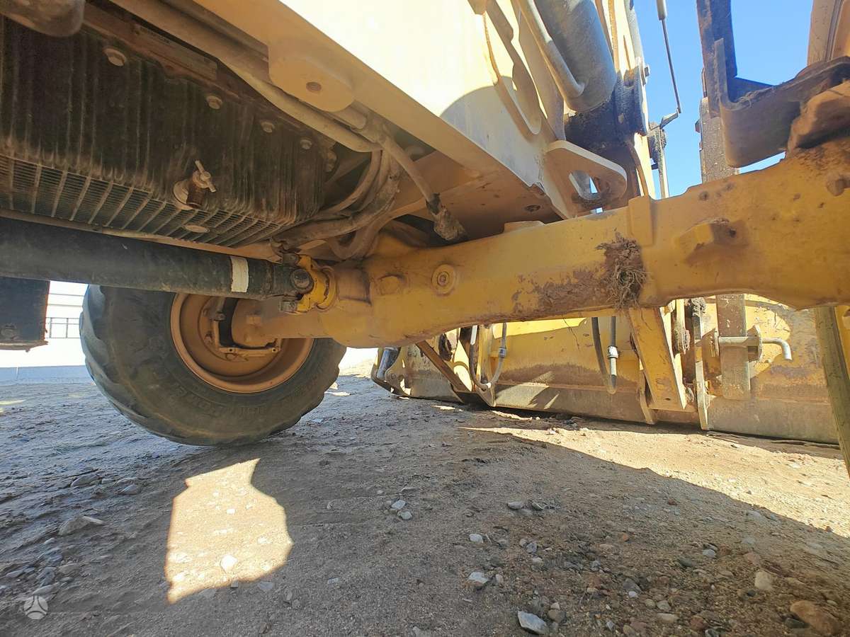 Caterpillar 428, excavator loader