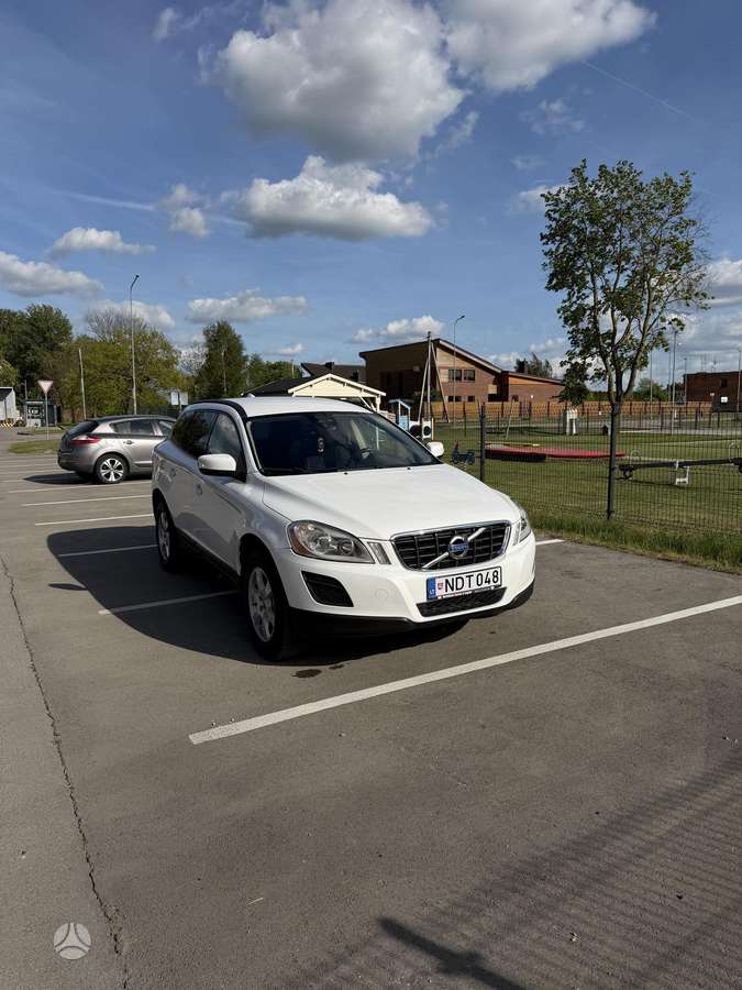 Volvo XC60 - 2