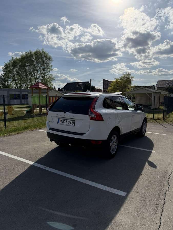 Volvo XC60 - 4