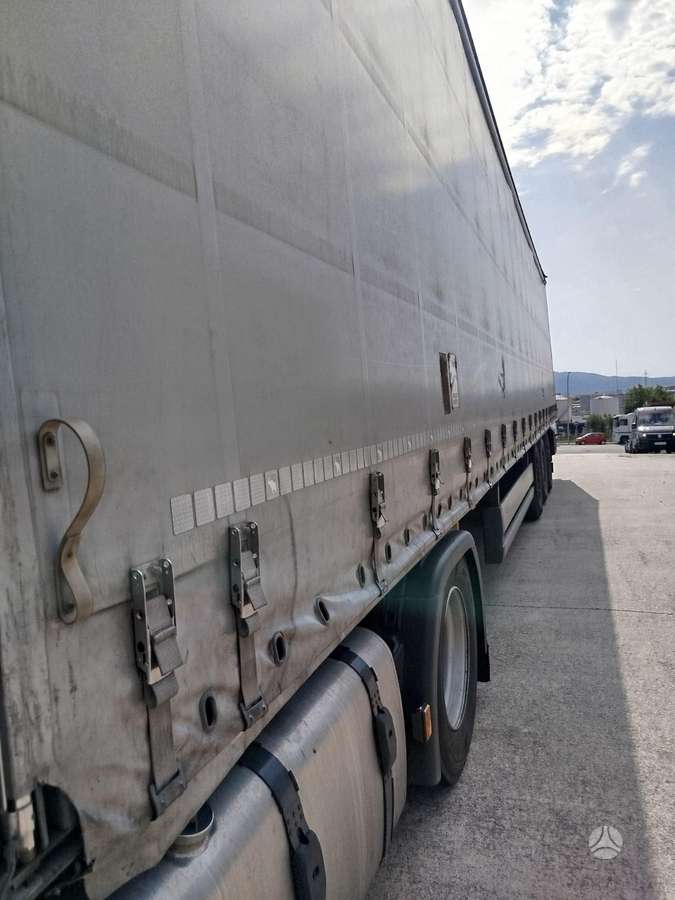 Schmitz SCB+S3T, užuolaidinės / tentinės