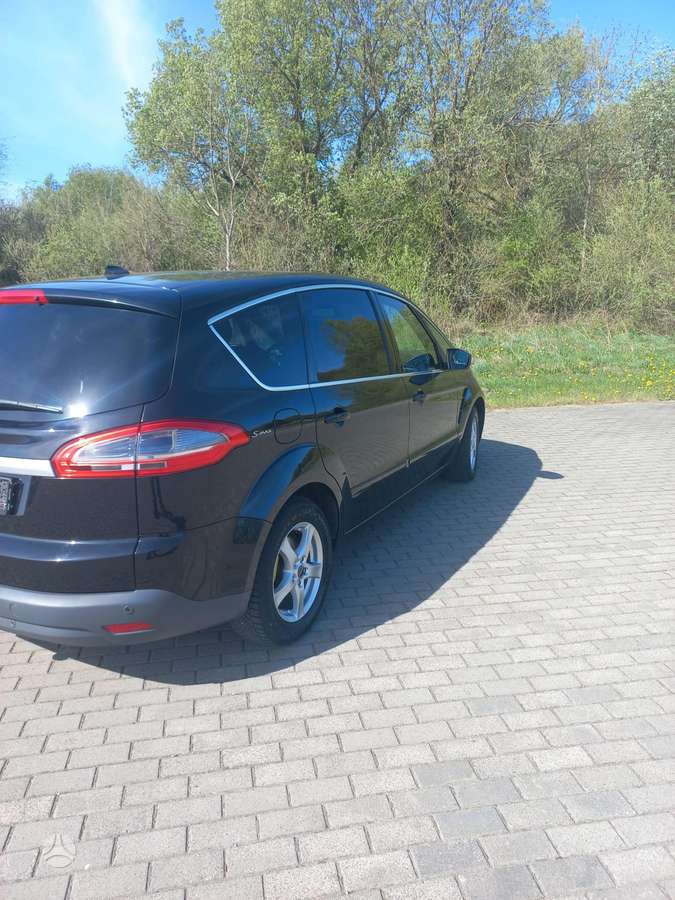 Ford S-MAX, cits