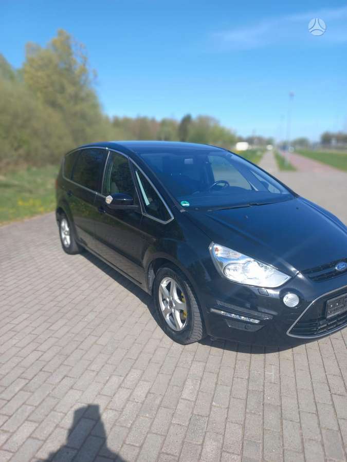 Ford S-MAX, cits