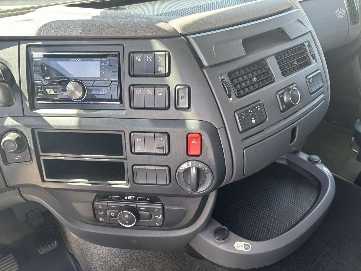 DAF XF106.480 2UNITS, 2 спальных места