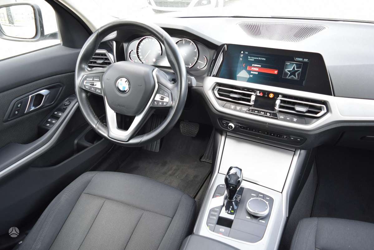 BMW 318, 2.0 l., Универсал