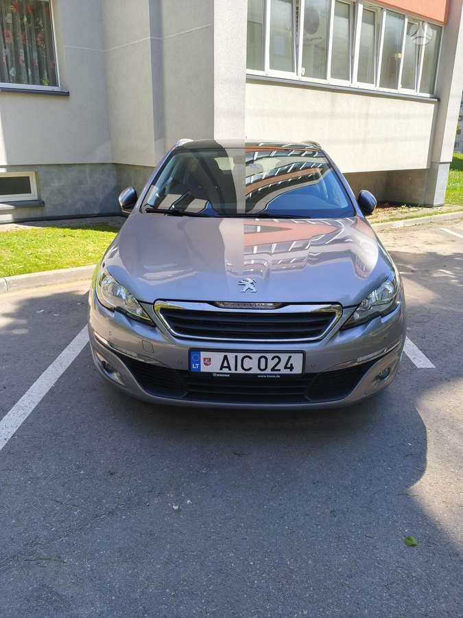 Peugeot 308, 1.2 l., Универсал
