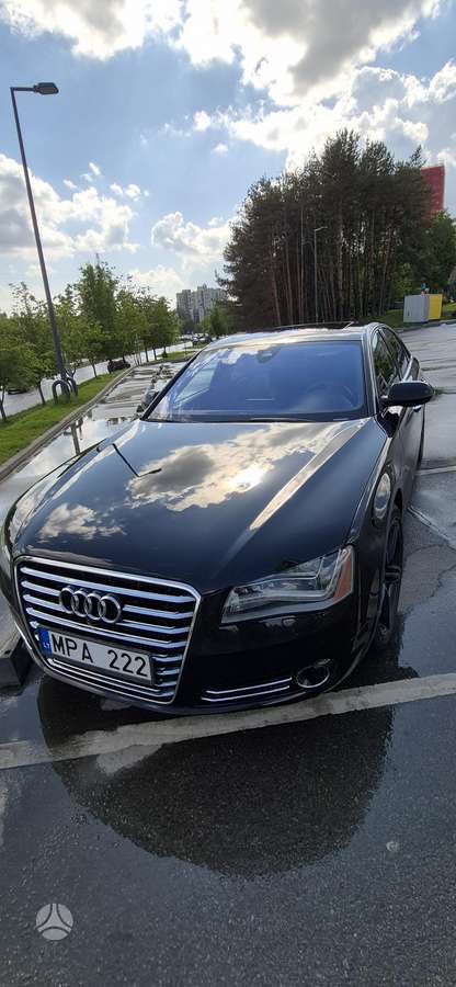 Audi A8, 4.0 l., Седан
