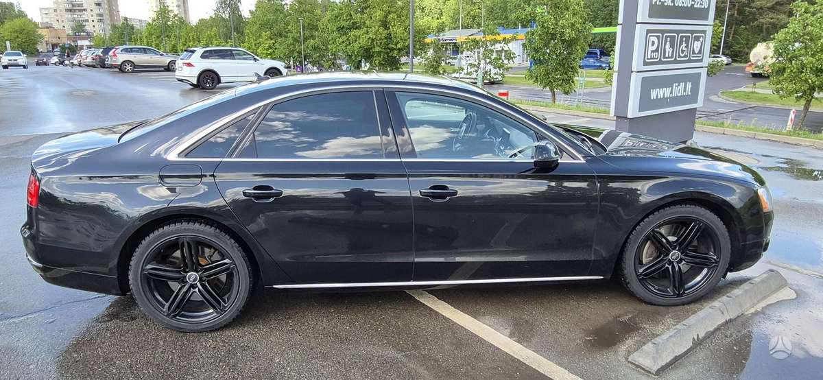 Audi A8, 4.0 l., Седан