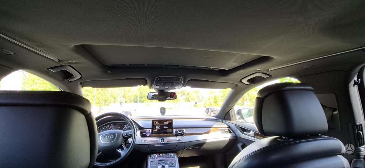 Audi A8, 4.0 l., Седан