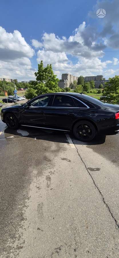 Audi A8, 4.0 l., Седан